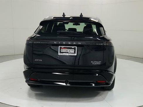 Used 2023 Nissan Ariya image 7
