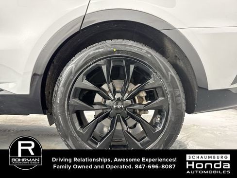 Used 2023 Kia Sorento SX FWD image 5