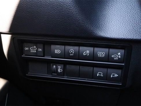 Used 2023 Toyota Tundra SR5 w/ SR5 Convenience Package image 19