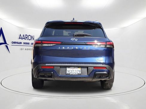 Used 2023 INFINITI QX60 Luxe w/ Cargo Package FWD image 5