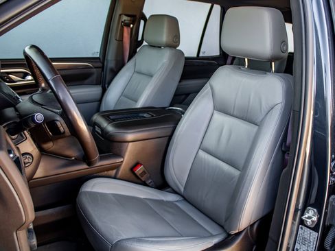 Used 2021 Chevrolet Tahoe LT w/ LT Signature Package AWD/4WD image 20