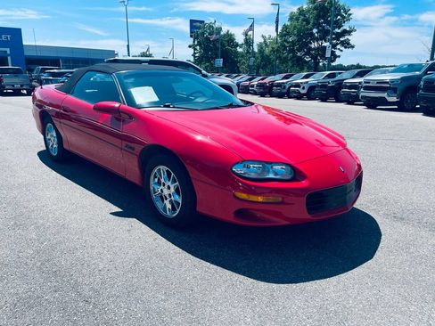Used 2002 Chevrolet Camaro Z28 RWD image 9