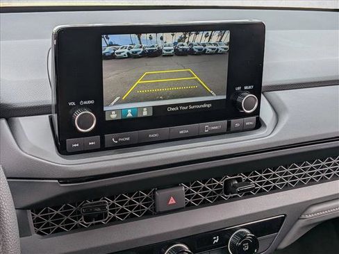 Used 2025 Honda Accord LX image 17