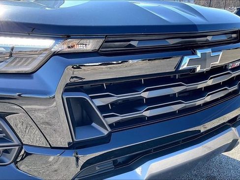 Used 2024 Chevrolet Colorado Z71 w/ Z71 Convenience Package 2 image 27