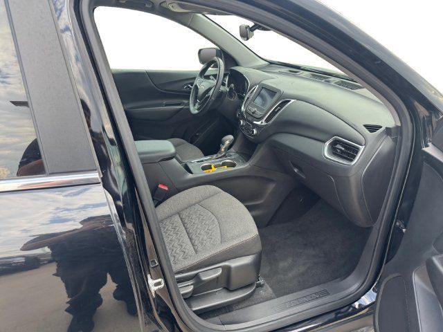Used 2024 Chevrolet Equinox LT FWD image 13