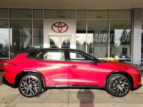 New 2026 Toyota Crown Signia Limited image 3