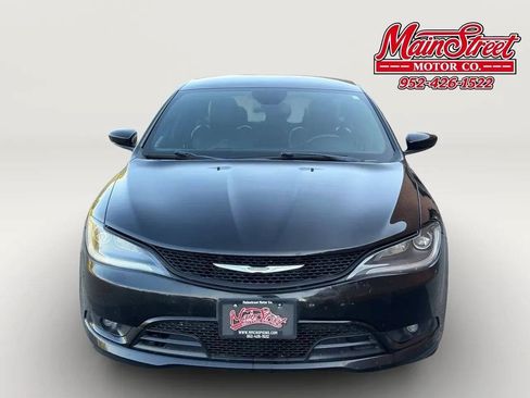 Used 2015 Chrysler 200 S w/ Navigation & Sound Group I AWD/4WD image 2