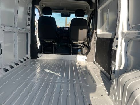 New 2026 RAM ProMaster 2500 w/ Convenience Group FWD image 21