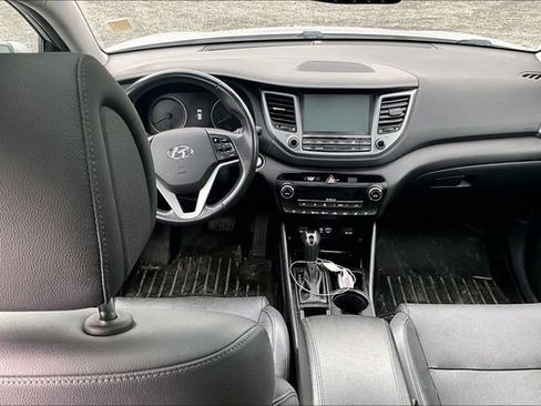 Used 2017 Hyundai Tucson Limited w/ Limited Ultimate Package 03 AWD/4WD image 7