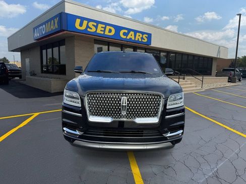 Used 2019 Lincoln Navigator L Reserve AWD/4WD image 3