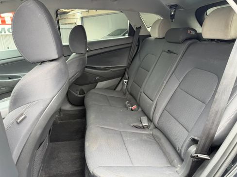 Used 2020 Hyundai Tucson Sport FWD image 12