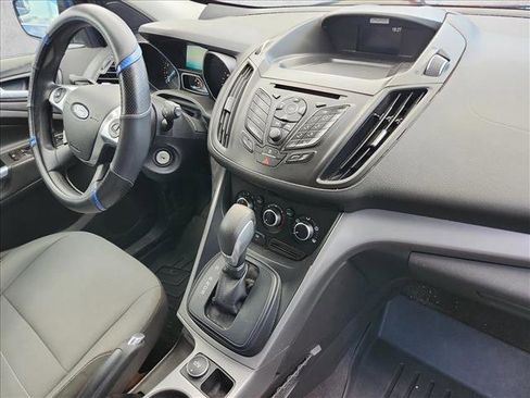Used 2016 Ford Escape SE AWD/4WD image 14