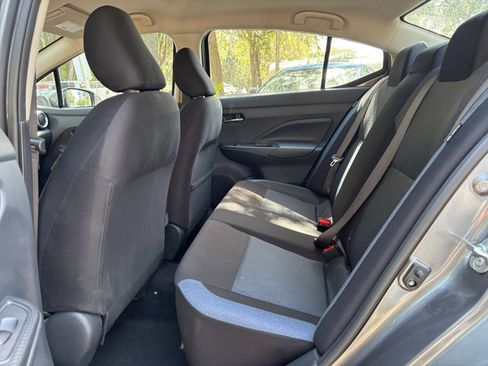 Used 2025 Nissan Versa SV FWD image 20