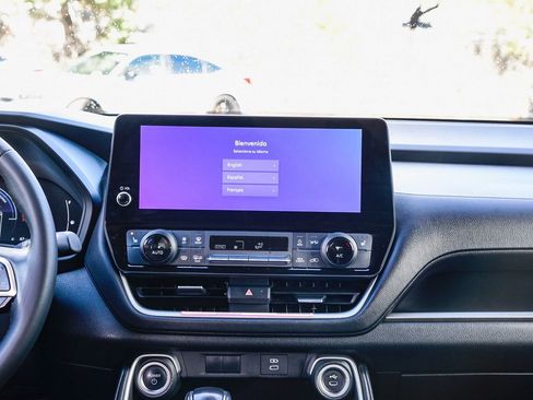 Certified 2024 Toyota Grand Highlander XLE image 16