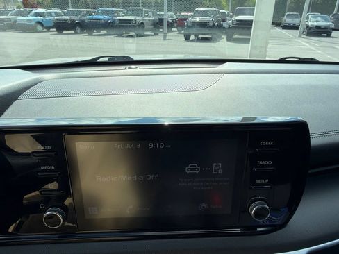 Used 2022 Kia K5 LXS FWD image 26