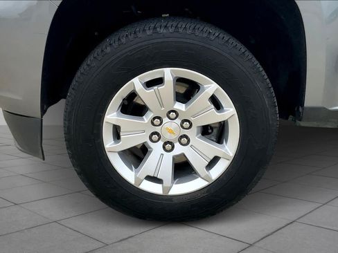 Used 2022 Chevrolet Colorado LT w/ LT Convenience Package RWD image 11
