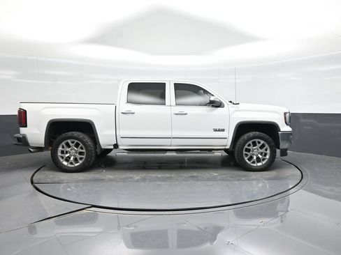 Used 2018 GMC Sierra 1500 SLT w/ Texas SLT Premium Package AWD/4WD image 9