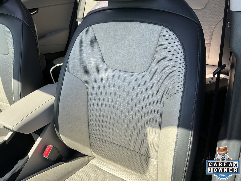 Used 2023 Kia Niro Wave FWD image 18