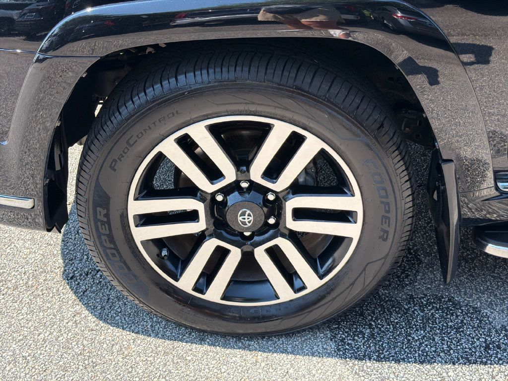 Used 2015 Toyota 4Runner Limited RWD image 11