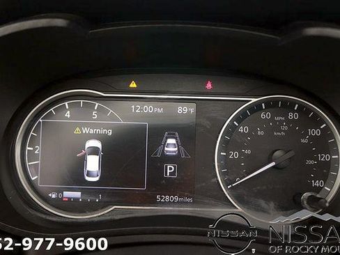 Certified 2024 Nissan Versa SR FWD image 17