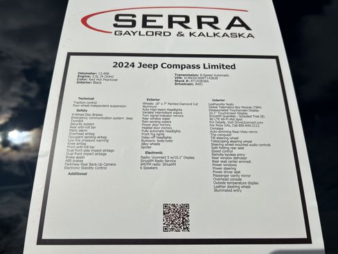 Used 2024 Jeep Compass Limited image 29