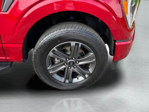 Used 2023 Ford F150 Lariat AWD/4WD image 35