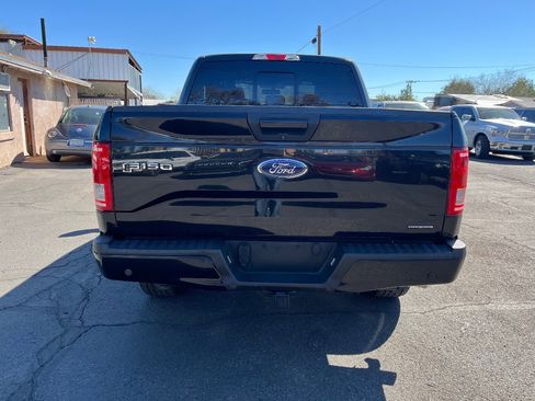 Used 2015 Ford F150 XLT w/ Equipment Group 302A Luxury image 4