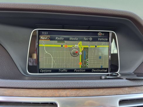 Used 2016 Mercedes-Benz E 350 Sedan w/ Premium Package image 28