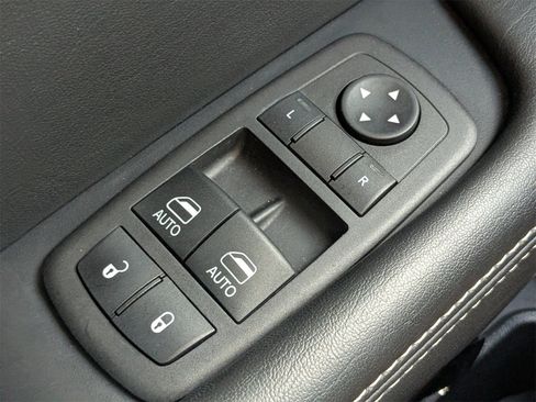 Used 2023 Dodge Challenger SRT Hellcat image 23