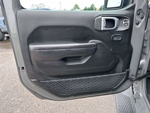 Used 2020 Jeep Wrangler Unlimited Sport S AWD/4WD image 10