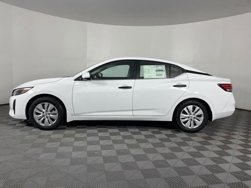 New 2025 Nissan Sentra S image 6