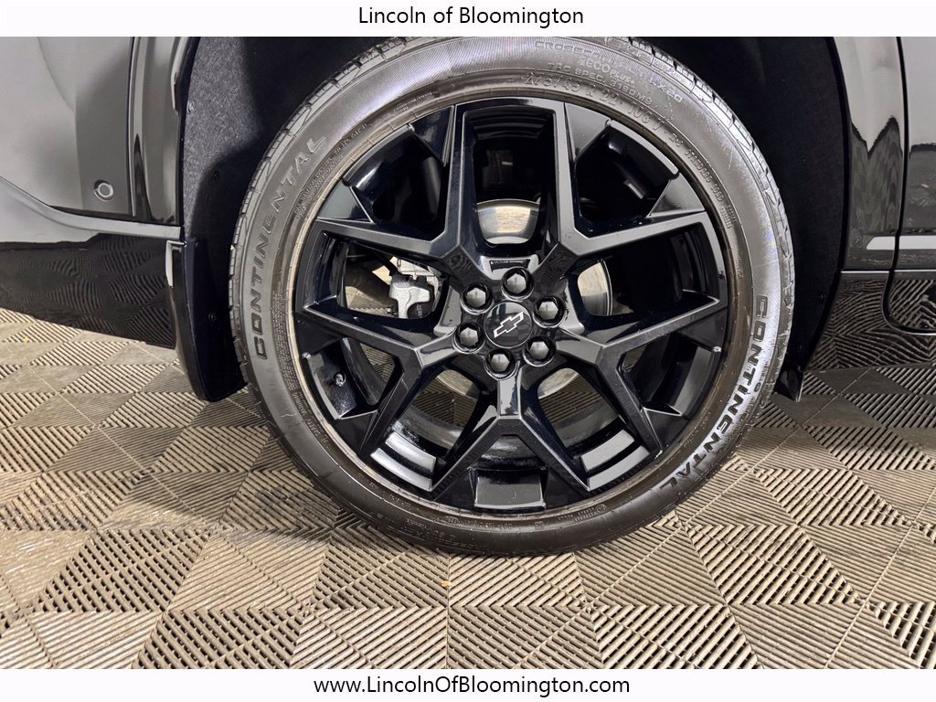 Used 2024 Chevrolet Traverse RS w/ LPO, Floor Liner Package AWD/4WD image 16