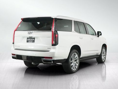 Used 2022 Cadillac Escalade Premium Luxury w/ LPO, Radiant Package AWD/4WD image 5
