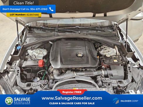 Used 2017 Jaguar F-PACE Premium image 15