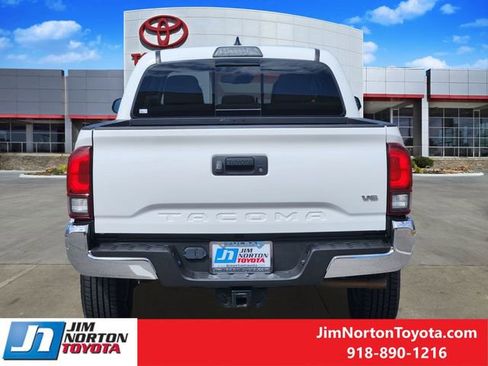 Used 2019 Toyota Tacoma SR5 image 7