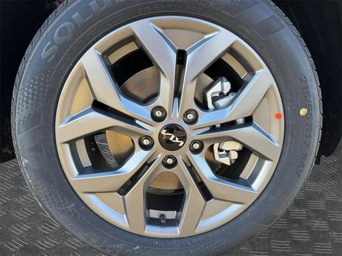 New 2026 Kia Seltos LX image 20