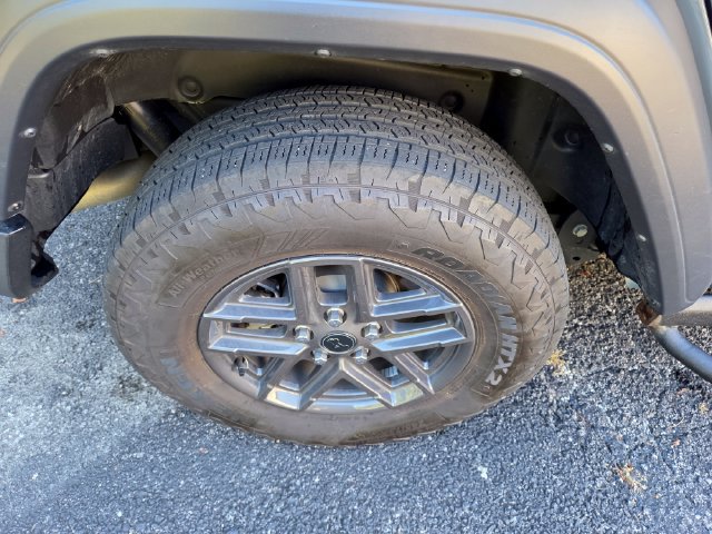 Used 2024 Jeep Wrangler Unlimited Sport AWD/4WD image 37