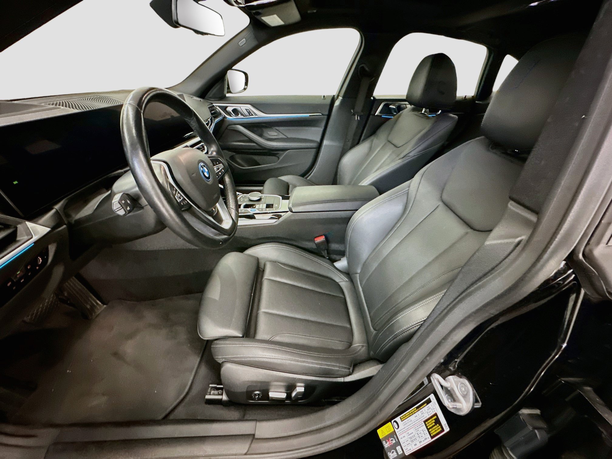 Used 2024 BMW i4 xDrive40i AWD/4WD image 13