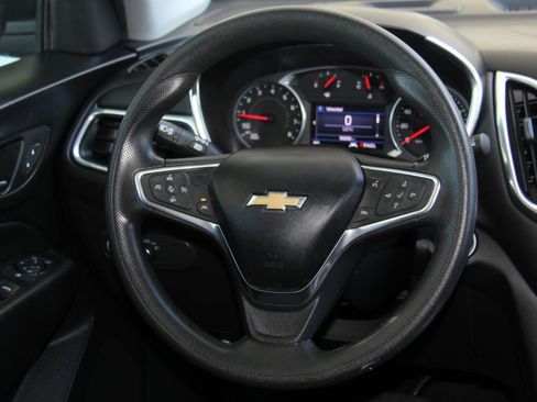 Used 2020 Chevrolet Equinox LT FWD image 11