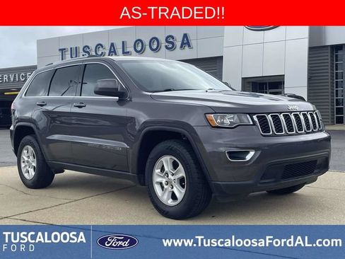 Used 2017 Jeep Grand Cherokee Laredo w/ Quick Order Package 2BE RWD image 1