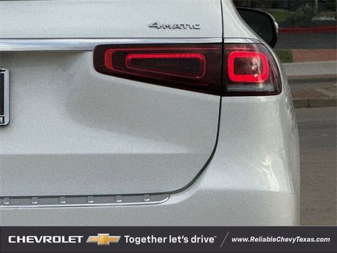 Used 2022 Mercedes-Benz GLS 450 4MATIC image 8