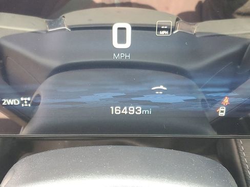 Used 2025 Chevrolet Equinox LT image 10