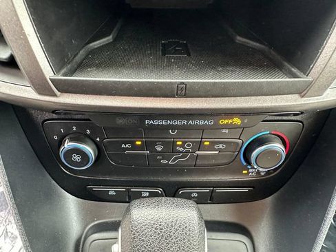 Used 2022 Ford Transit Connect XLT FWD image 20