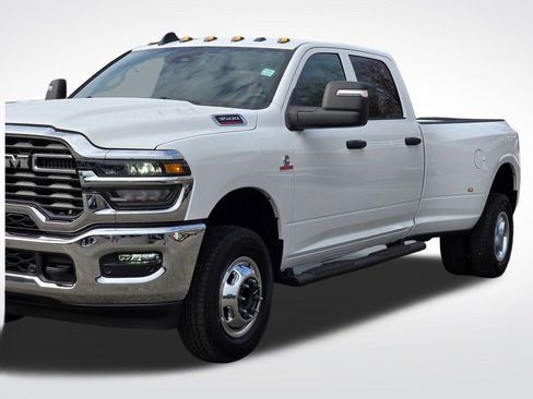 New 2026 RAM 3500 Tradesman AWD/4WD image 46