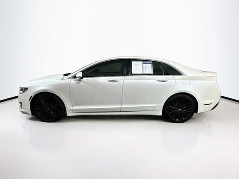 Used 2017 Lincoln MKZ Select w/ Select Plus Package AWD/4WD image 5