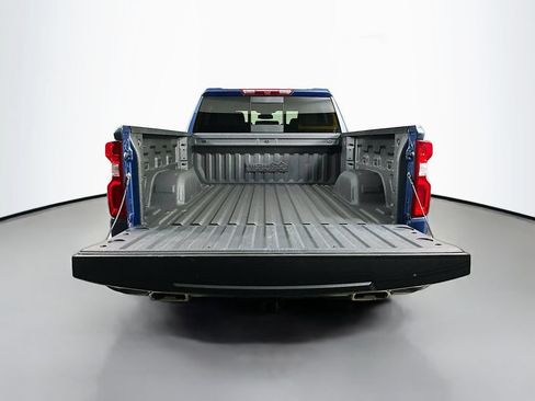 Used 2024 Chevrolet Silverado 1500 High Country w/ Z71 Off-Road Package AWD/4WD image 36