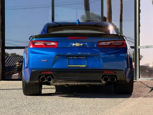 Used 2017 Chevrolet Camaro SS image 11