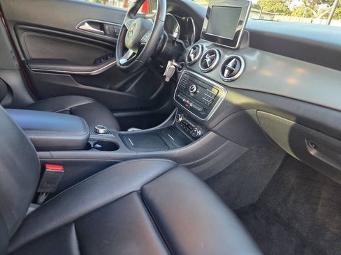 Used 2016 Mercedes-Benz CLA 250 4MATIC image 24