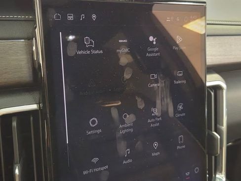 New 2026 GMC Acadia Denali Ultimate w/ LPO, Floor Liner Package image 13