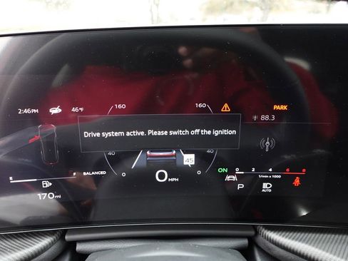 New 2025 Audi SQ5 Prestige image 15